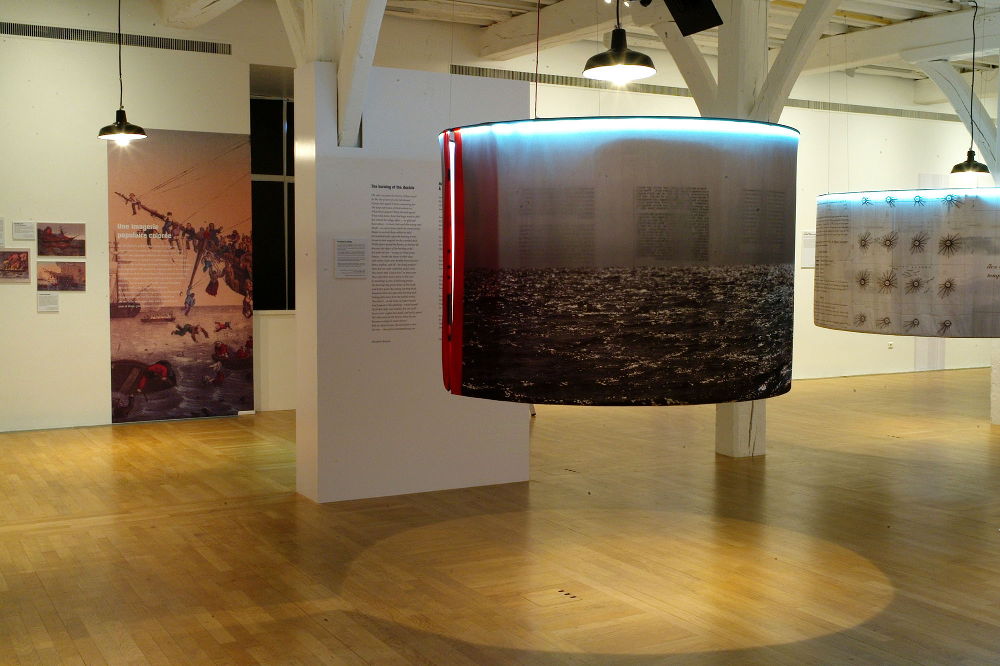 Photos, graphisme et scénographie